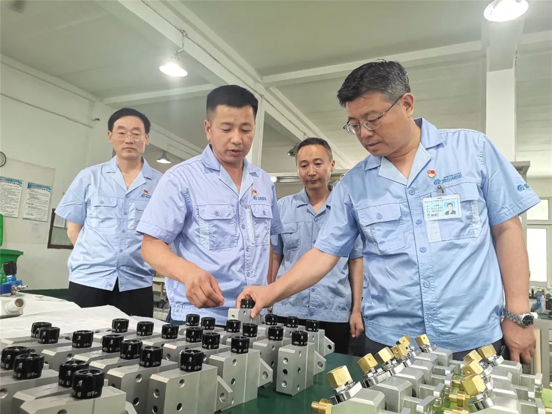 玩彩网-让你玩得精彩的网站